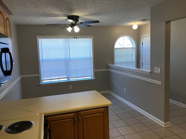 Photo - 248 E Veterans Blvd