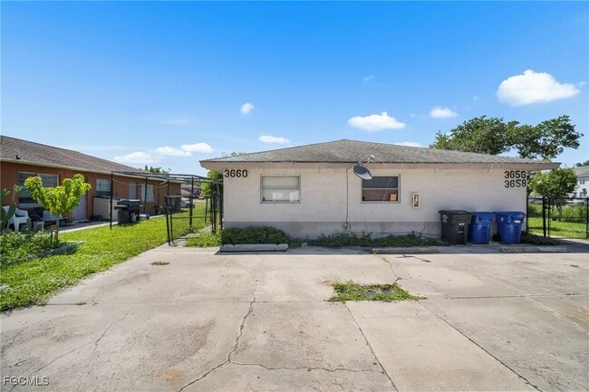Building Photo - 3660 Seminole Ave Rental