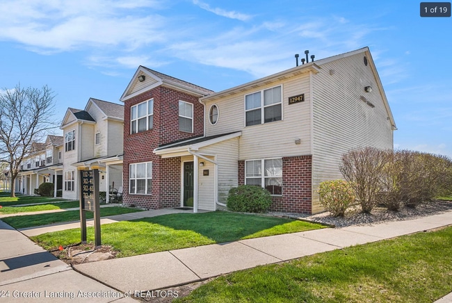 Building Photo - 12947 Townsend Dr Unit #611