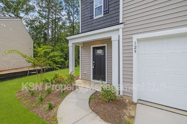 129 Azure Dr