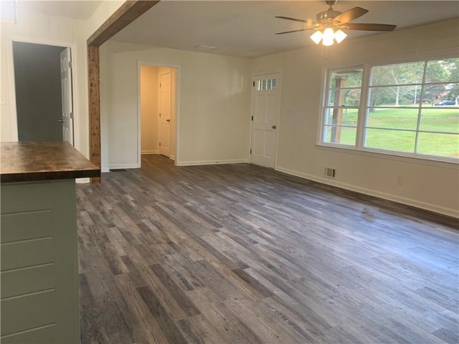 Photo - 1760 Fairview Cir