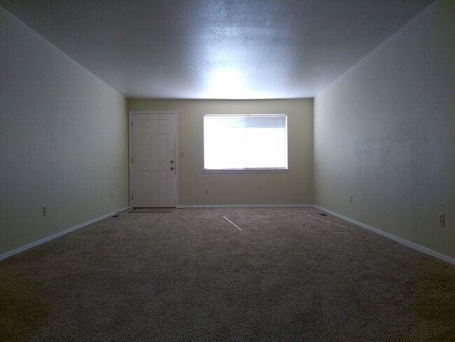 Photo - 5555 N Millrun Ave