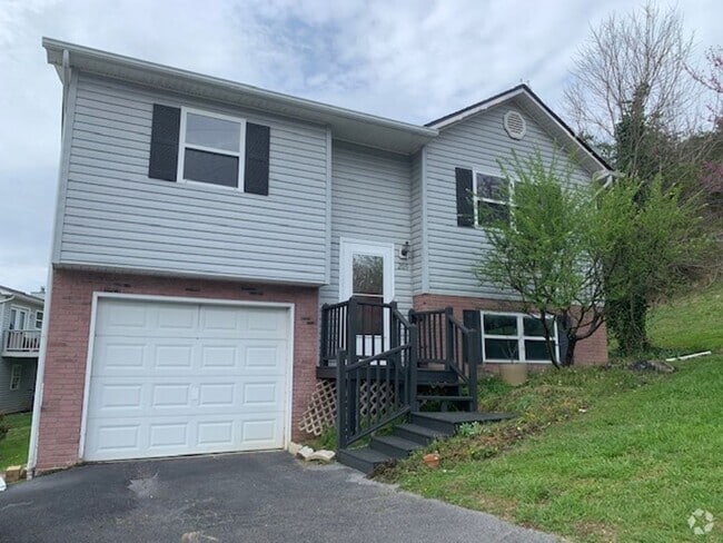 Building Photo - 205 Copper Hill Dr Rental