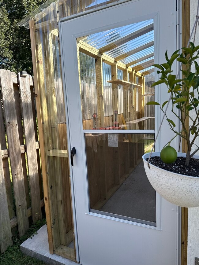 Photo - 5767 Dunridge Dr