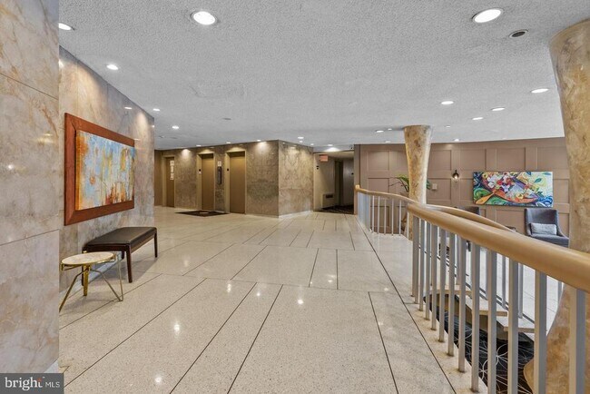 Photo - 100 West Ave Unit 103-S