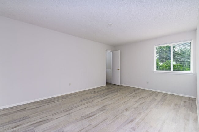 Riverside Heights Apartments