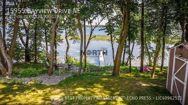 Photo - 15955 Bayview Dr NE