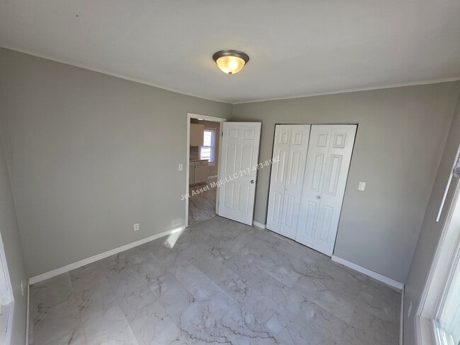 Photo - Cute 2 bedroom house with XL 2 car garage!