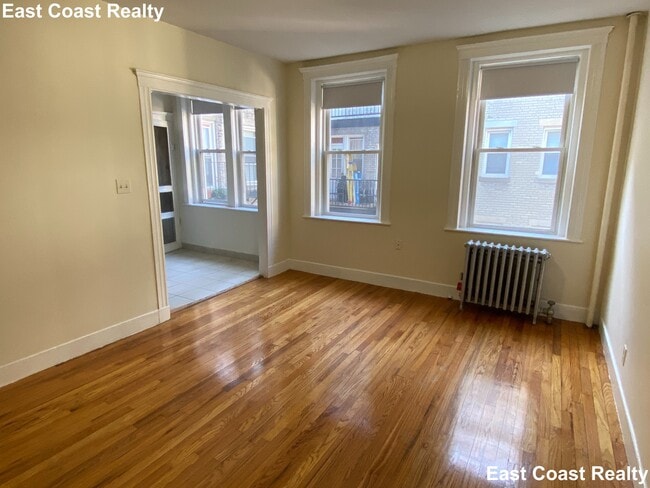 Building Photo - 131 Washington St Unit 34