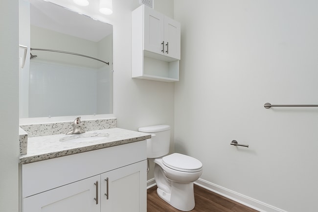 Photo - Greenwich Place