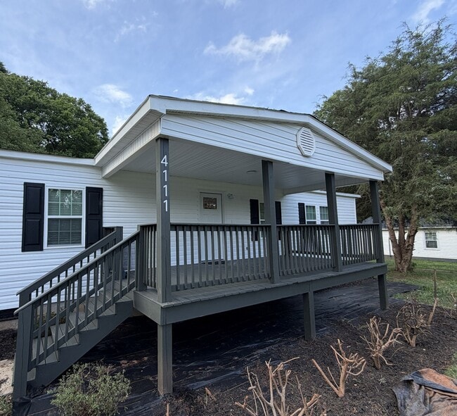 Photo - 4111 Brown Dr