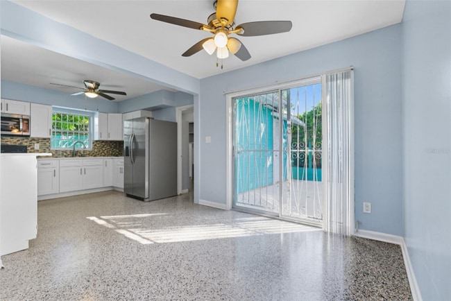 Photo - 7101 N Howard Ave