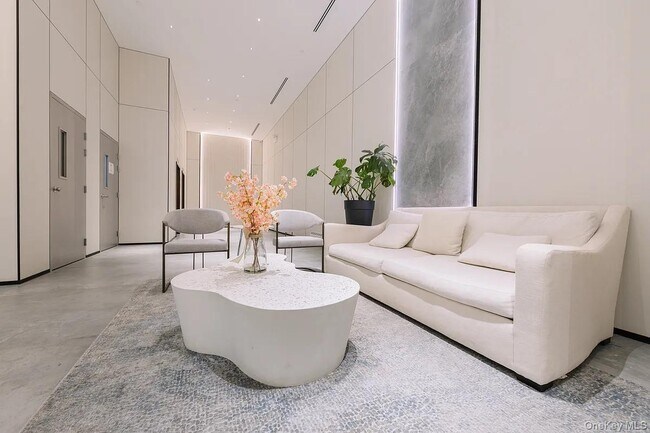 Photo - 144-49 Northern Blvd Unidad 704