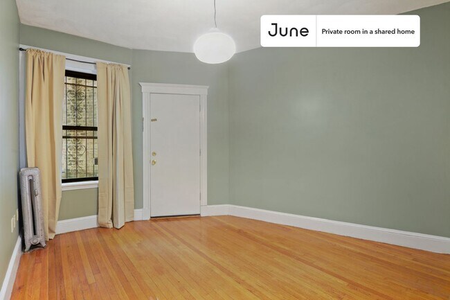 Photo - Room in Shared 4 bed/1 bath home Unit D