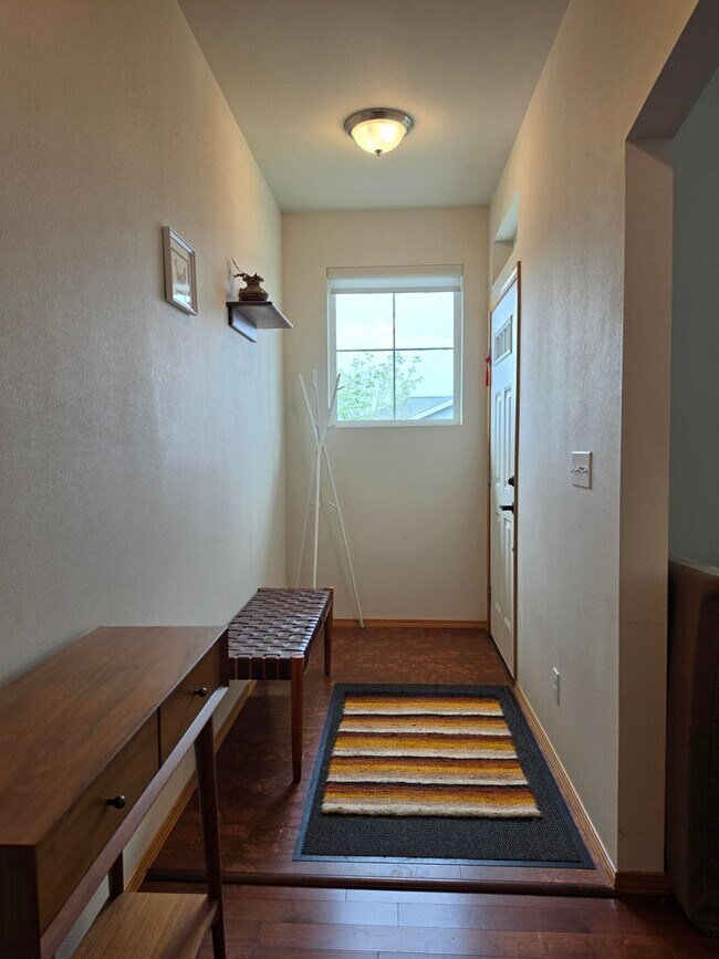 Photo - 3 Bedroom Rambler in Poulsbo's Chateau Ridge Neighborhood!