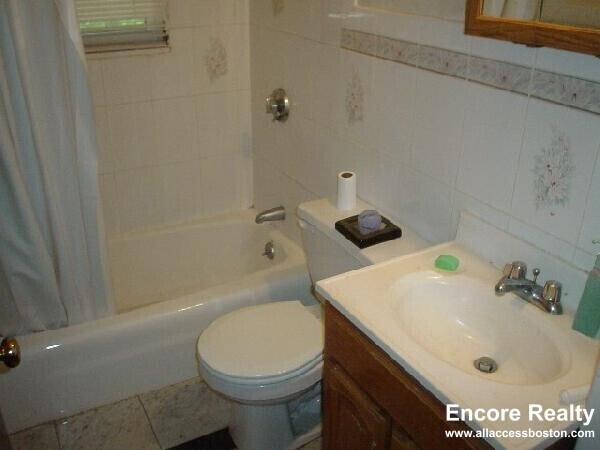 Photo - 59 Linden St Unit 7