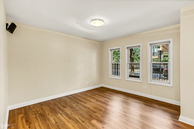 Photo - 530 N Peoria St