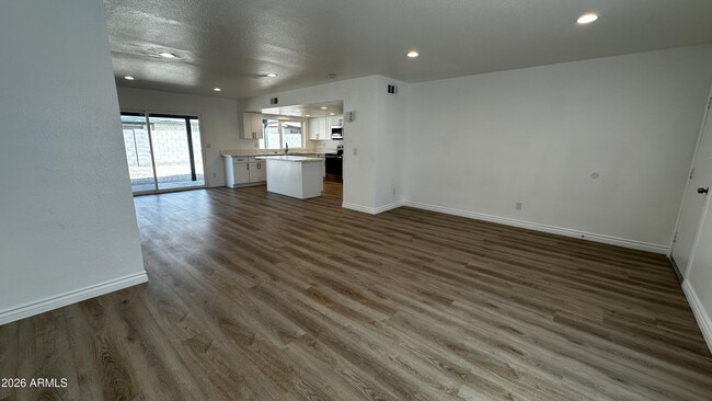 Photo - 4140 W Orchid Ln