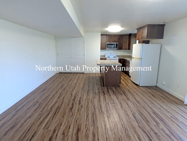 Photo - 2 Bed, 1 Bath Lower Unit Unidad 2 Down