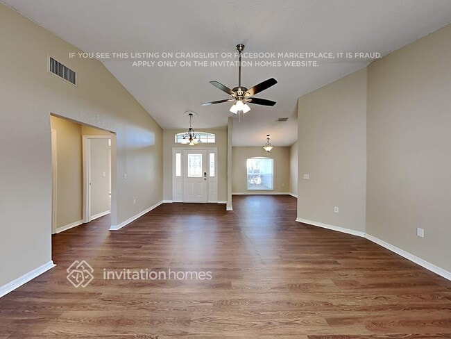 7618 Habersham Dr