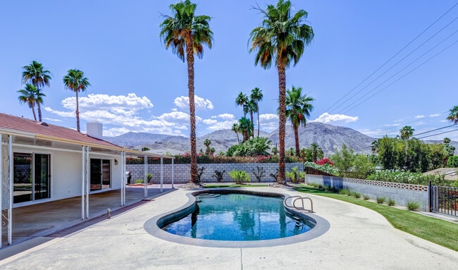 Building Photo - 72896 Tamarisk St