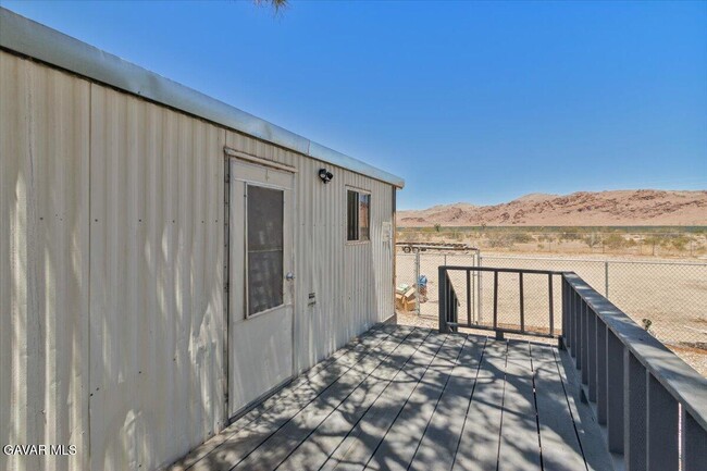 Photo - 5457 61st St W
