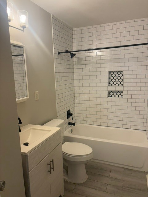 Photo - 2111 Evelyn Ave