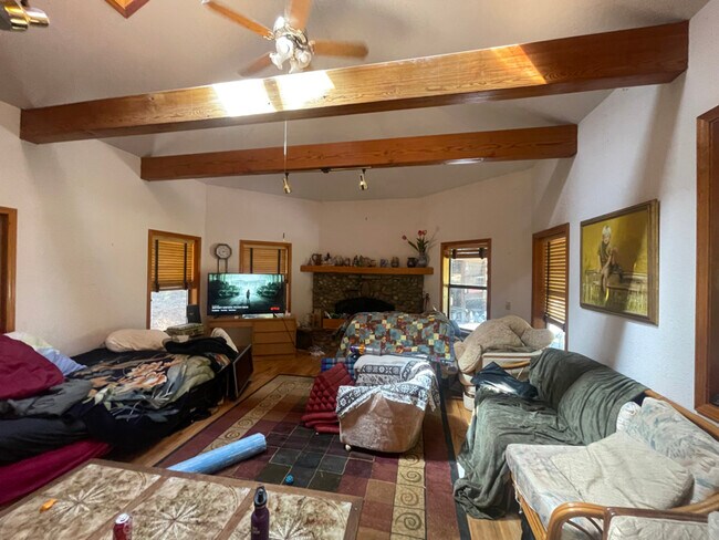 Photo - 19850 Ponderosa Dr Casa