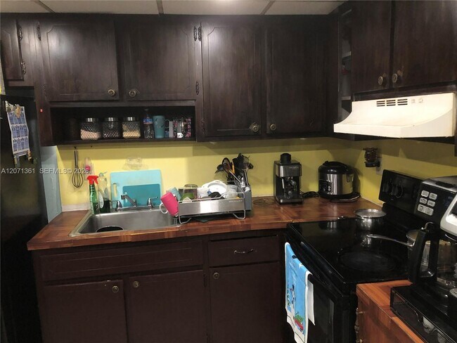 Photo - 905 SW 9th Ave Unit 905
