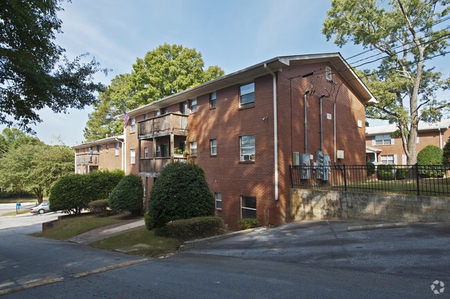 Photo - Delowe Village