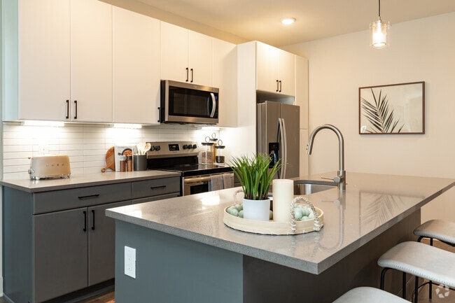 2BR, 2BA - 1,147SF Kitchen