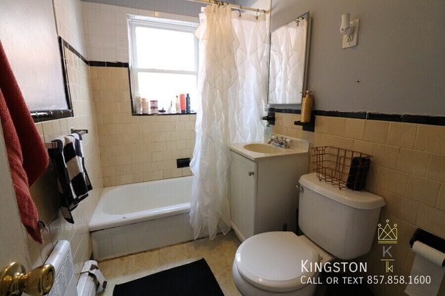 Photo - 38 Beechcroft St Unit 2R