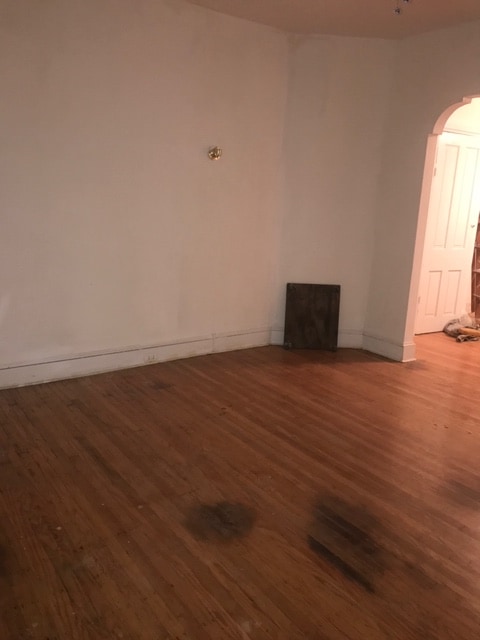 Photo - 42 W Duval St