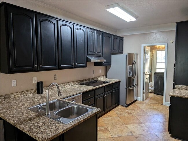 Photo - 4401 Riverlake Way