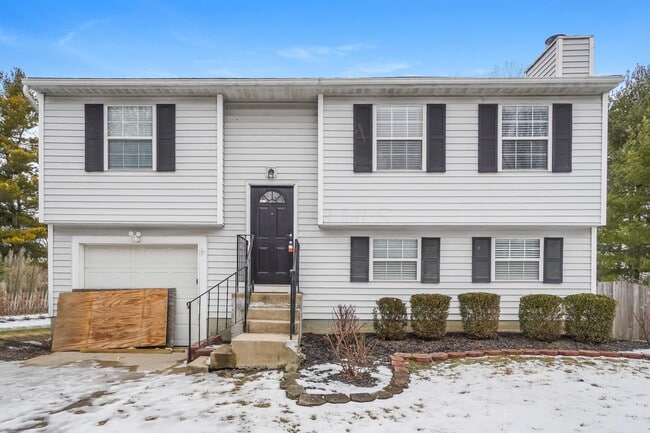 Building Photo - 1676 Laramie Dr