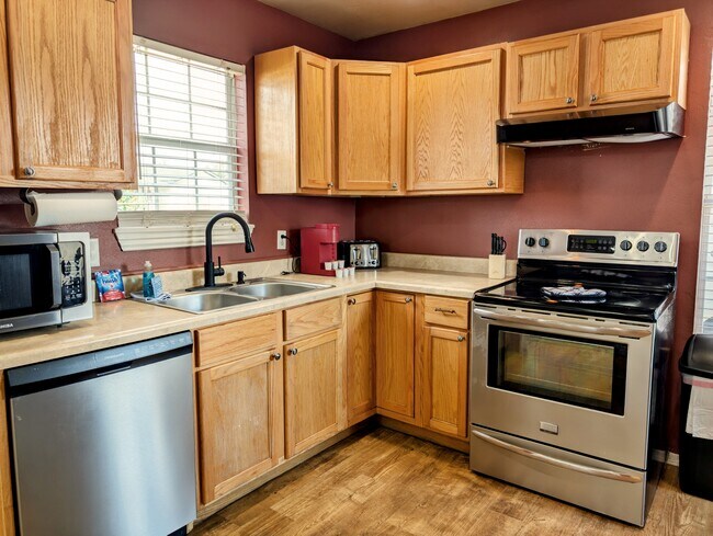 Photo - 109 State Ave