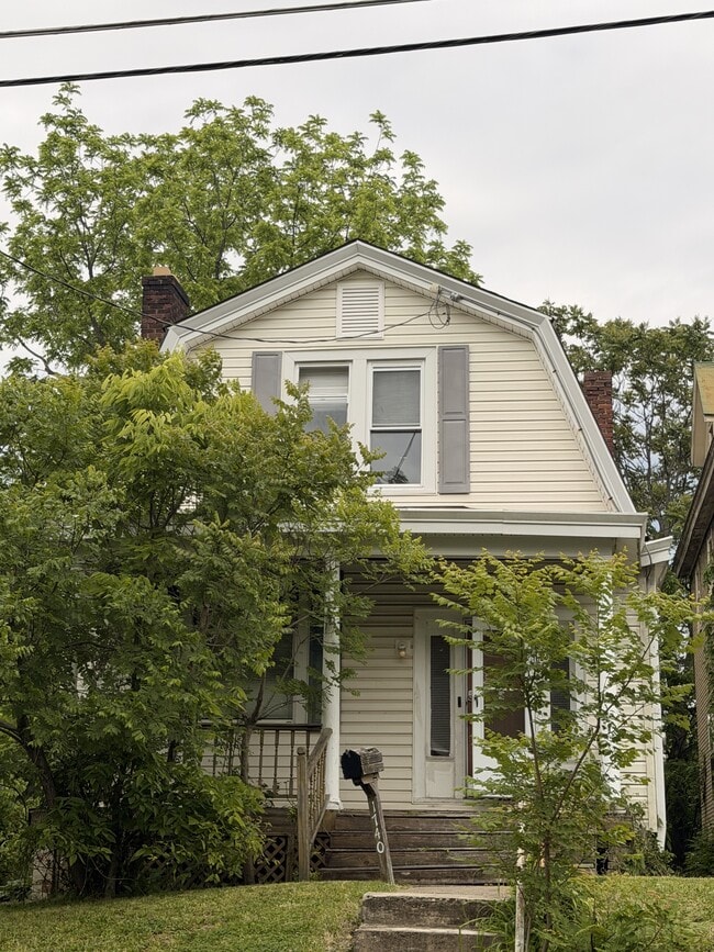 Building Photo - 1740 Minion Ave