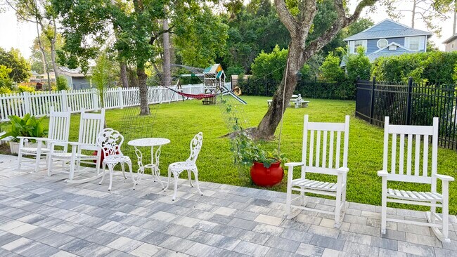Photo - 183 Cay E Way