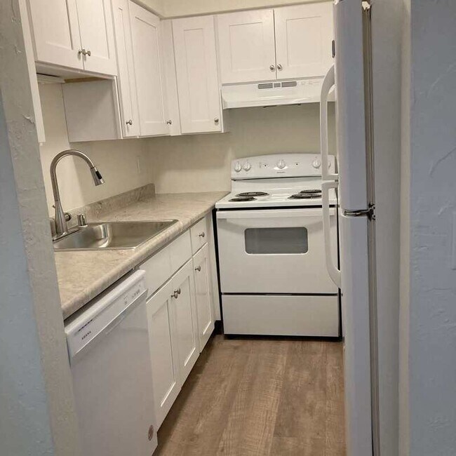 Photo - 2760 Humboldt Rd