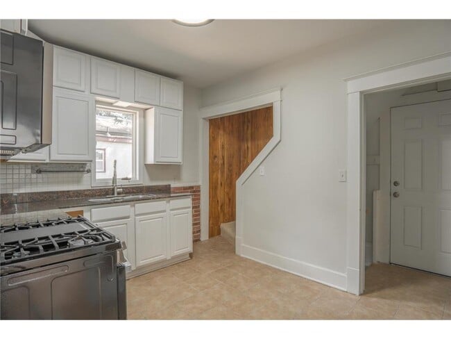 Photo - 1020 Wilson Ave