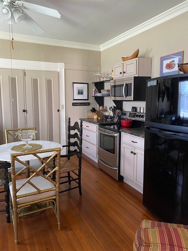 Photo - 36 Happy Valley Rd