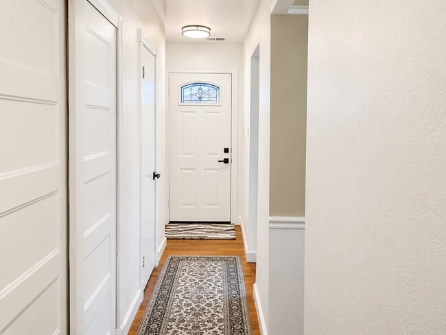Photo - 1012 James Madison Cir