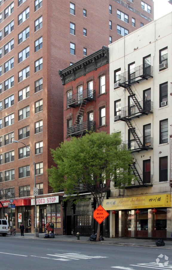 Photo - 365 Third Avenue