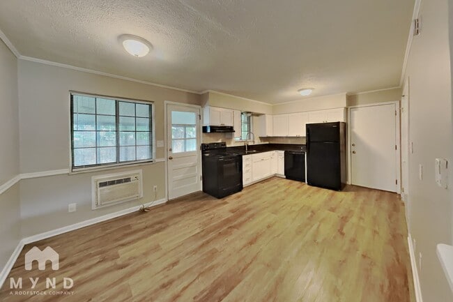 133 Georgetown Dr