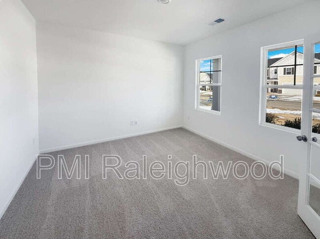 Photo - 5823 Millstone Wy