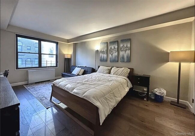 Building Photo - 120 E 90th St Unit 10G