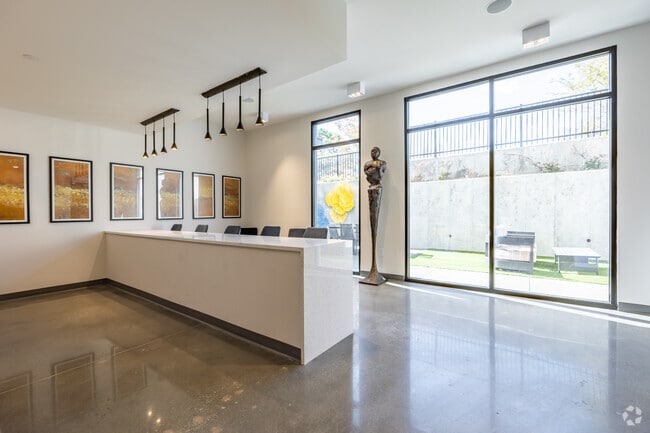 Clubroom - The Vine at Ashley Scholars Landing