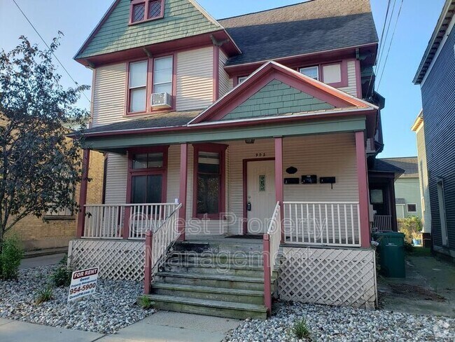 Building Photo - 902 Cherry St SE Unit #1 Rental