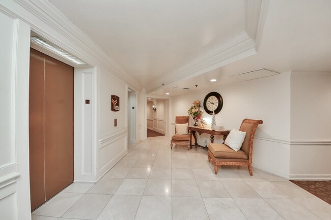 Photo - 3525 Sage Rd Unit 1503