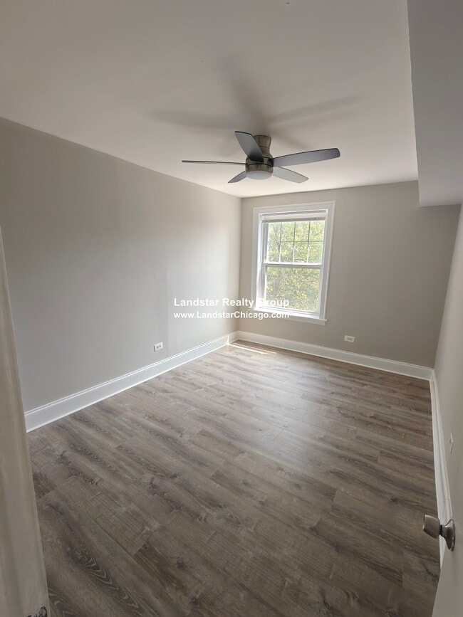 Photo - 6312 N Oakley Ave Unit 3